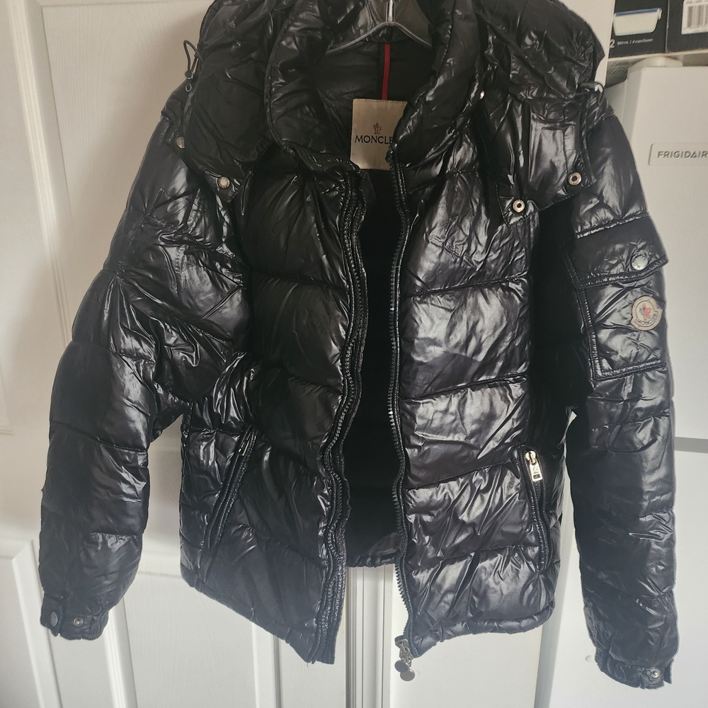Moncler Black Puffer Jacket - Picture 4 of 14